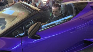 Eliaq in Lambo